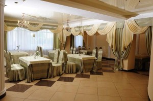 Классические шторы для ресторанов и гостиниц в Кирове