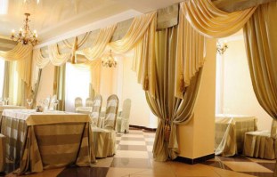 Классические шторы для ресторанов и гостиниц в Кирове